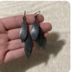 Metal Black Leaf Drop Dangle Earrings, EUC